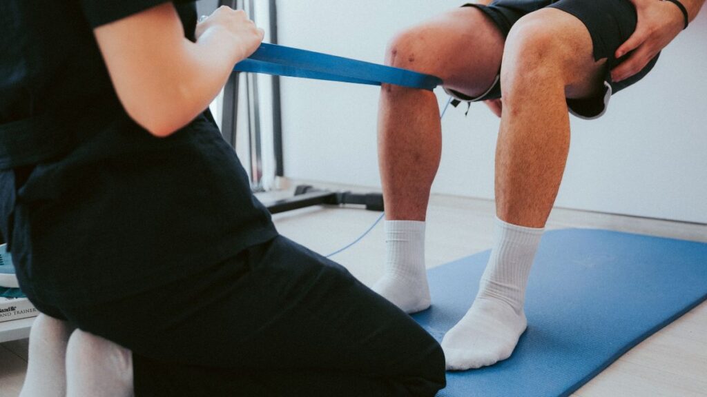 Treating Sports Injuries with Physiotherapy: A Complete Guide